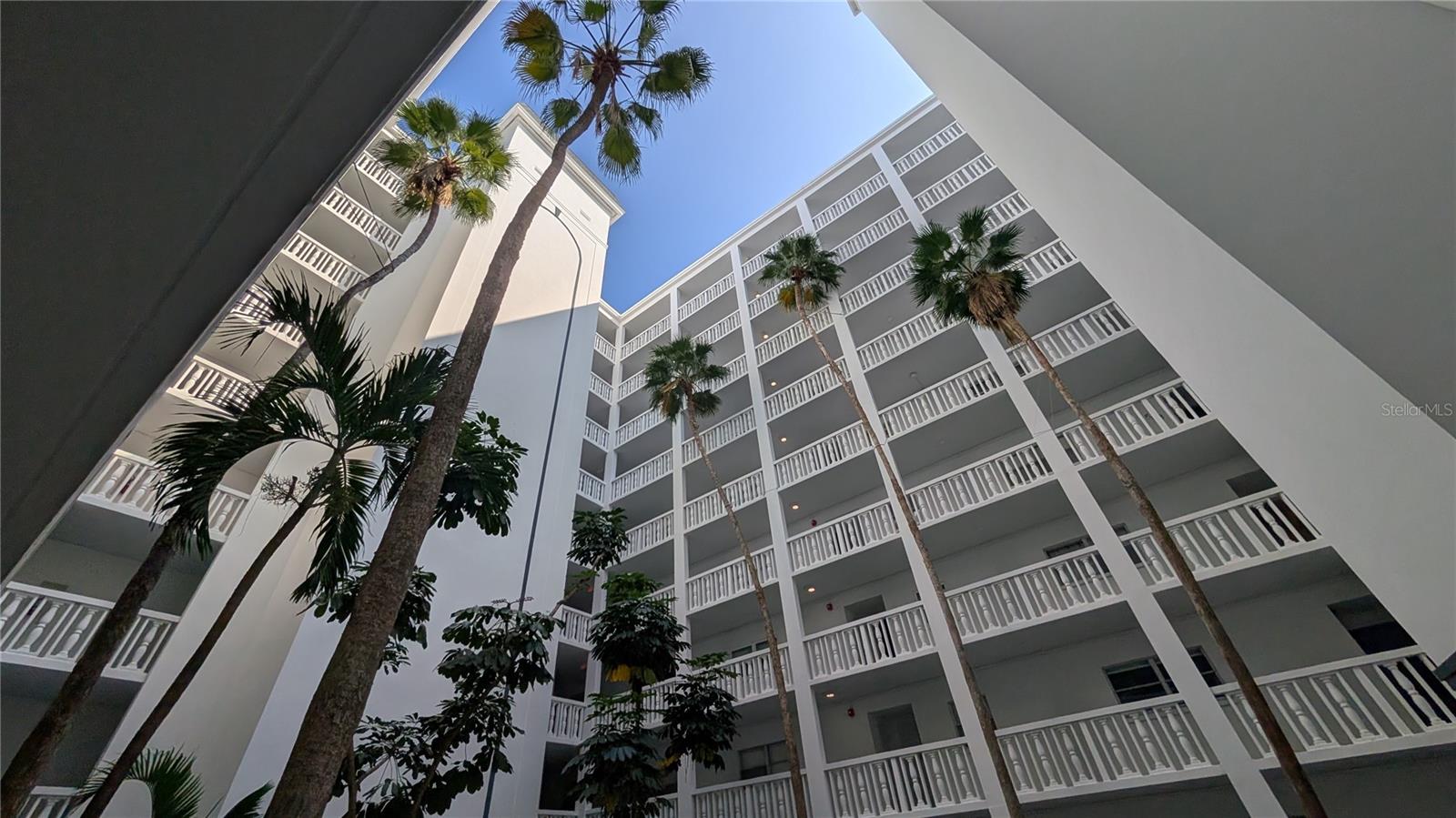 Image 46 of 76 For 4950 Gulf Boulevard 207