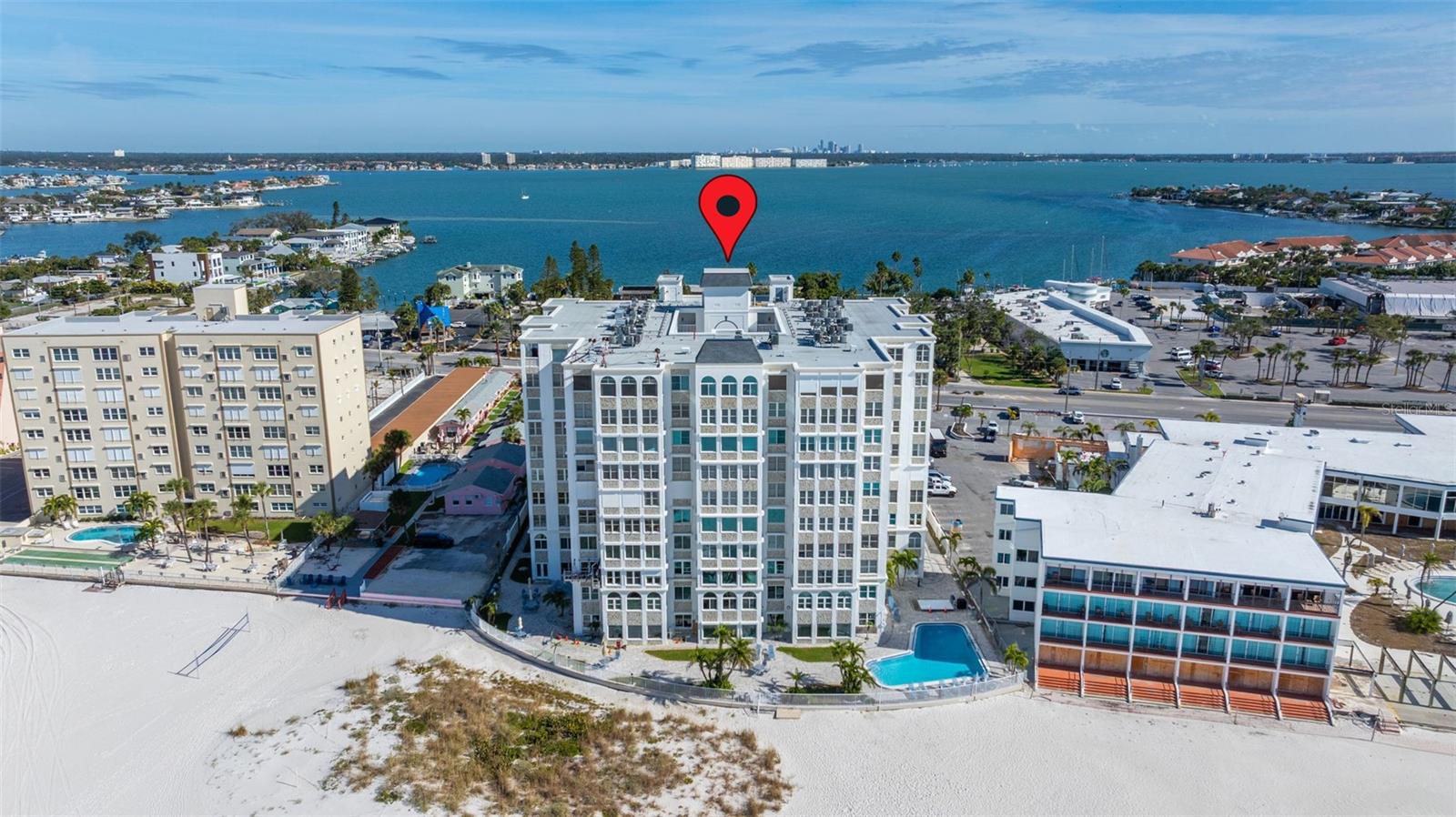 Image 61 of 76 For 4950 Gulf Boulevard 207