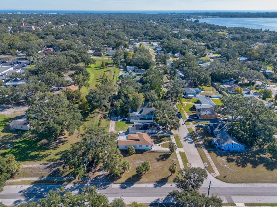 Image 12 of 32 For 2459 25th Avenue S