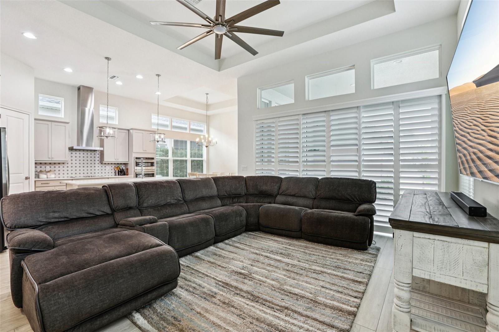 Image 10 of 39 For 28664 Cozy Creek Drive