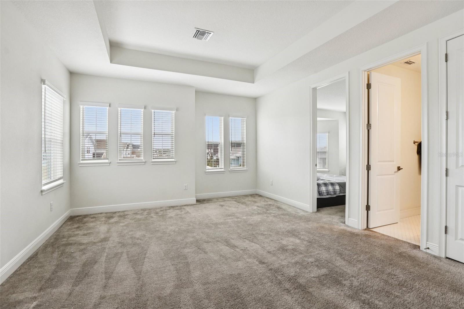 Image 21 of 39 For 28664 Cozy Creek Drive