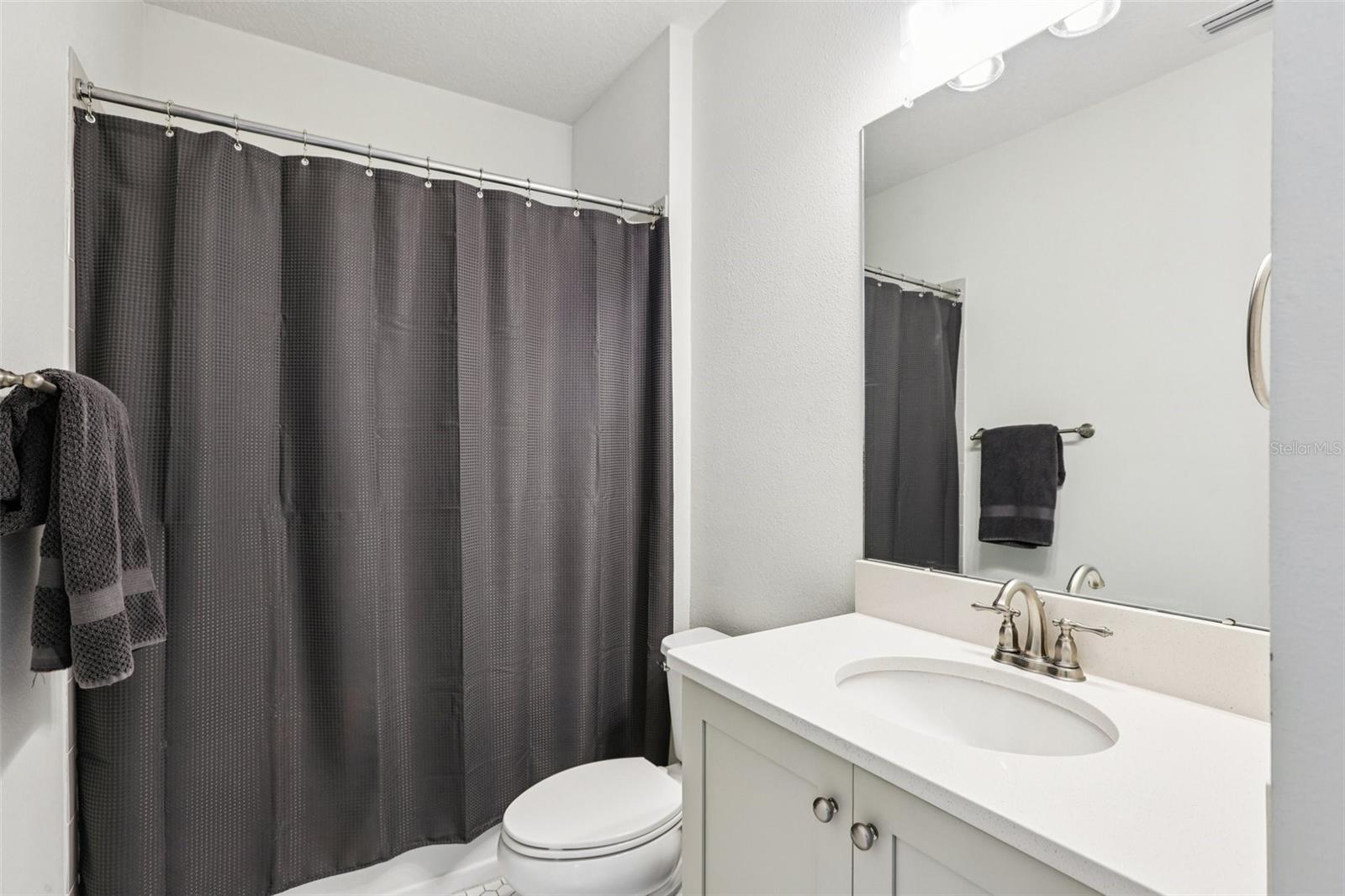 Image 25 of 39 For 28664 Cozy Creek Drive