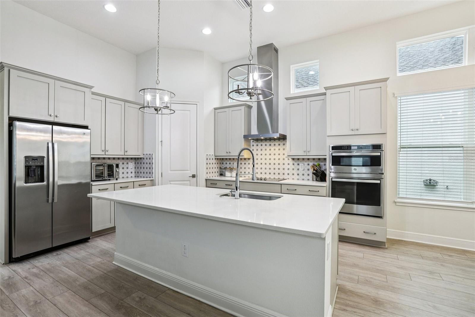 Image 6 of 39 For 28664 Cozy Creek Drive