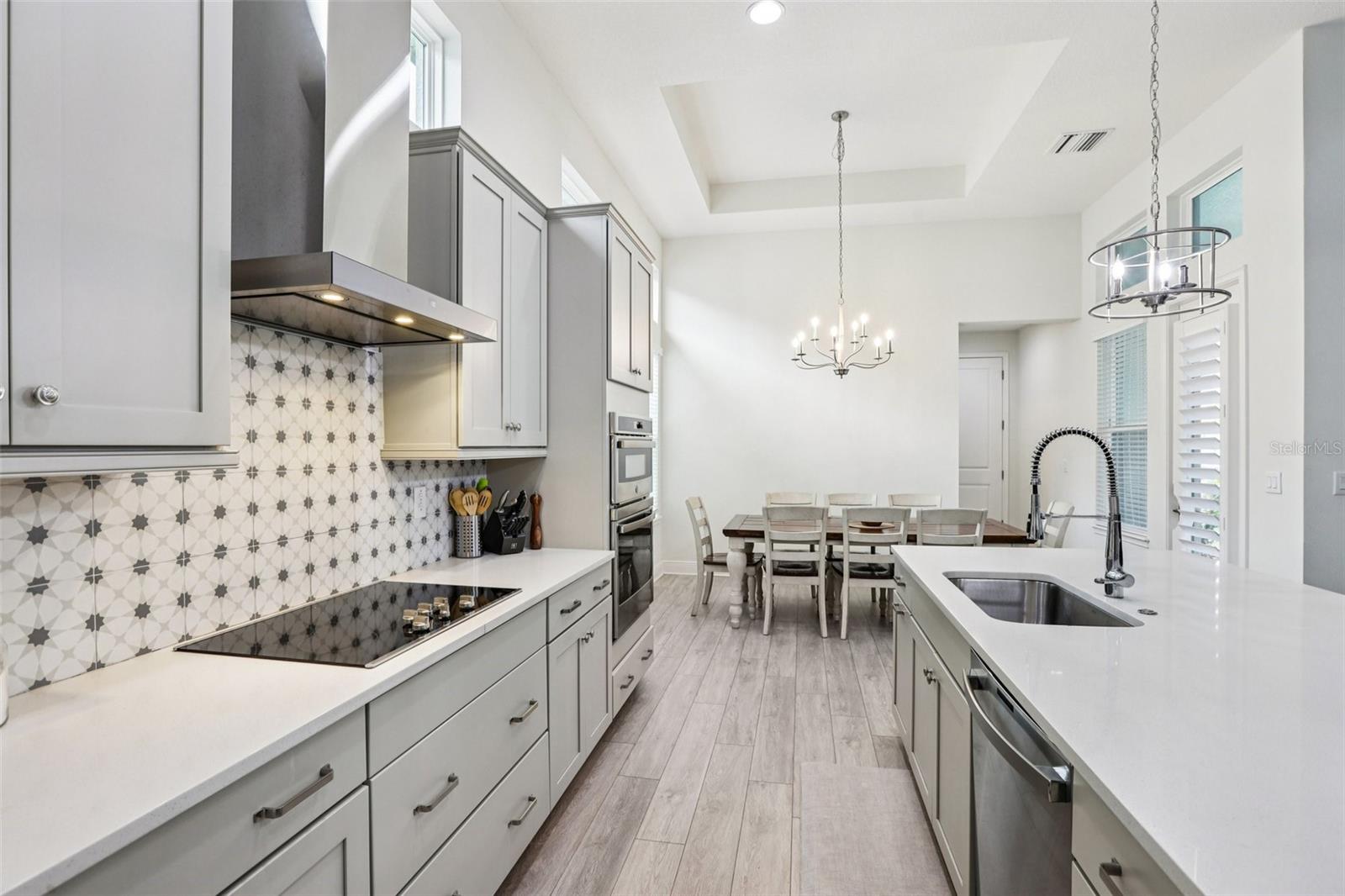 Image 9 of 39 For 28664 Cozy Creek Drive