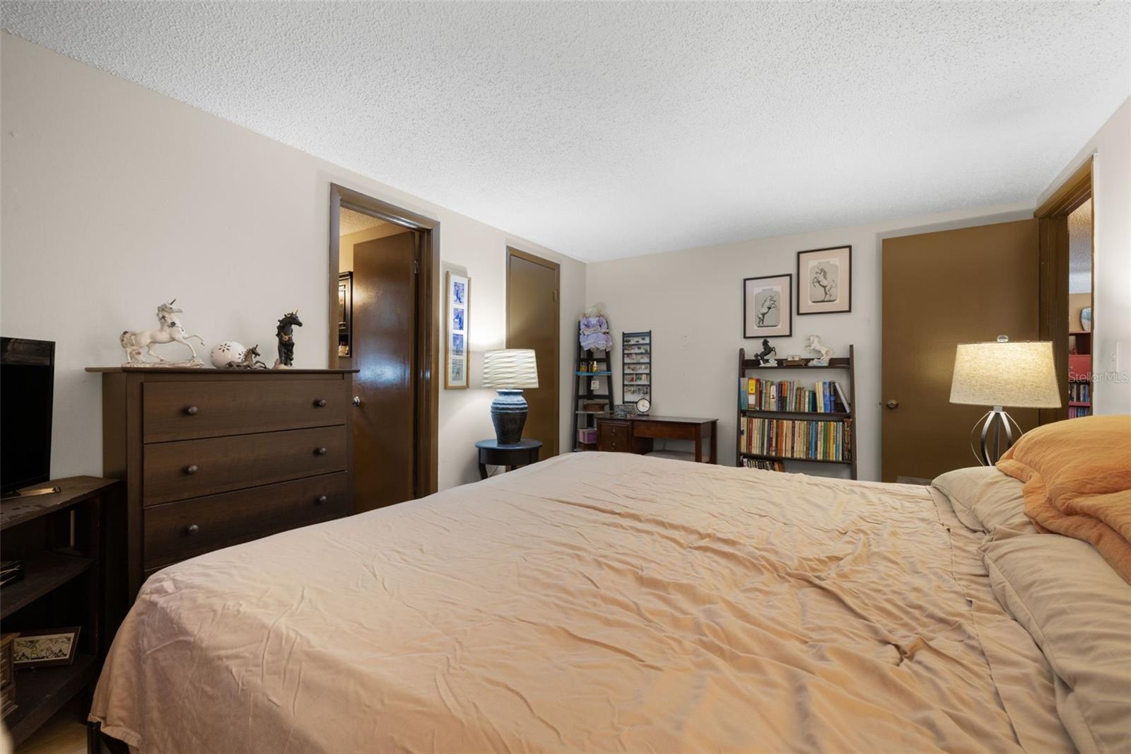 Image 16 of 28 For 6432 Juniper Road