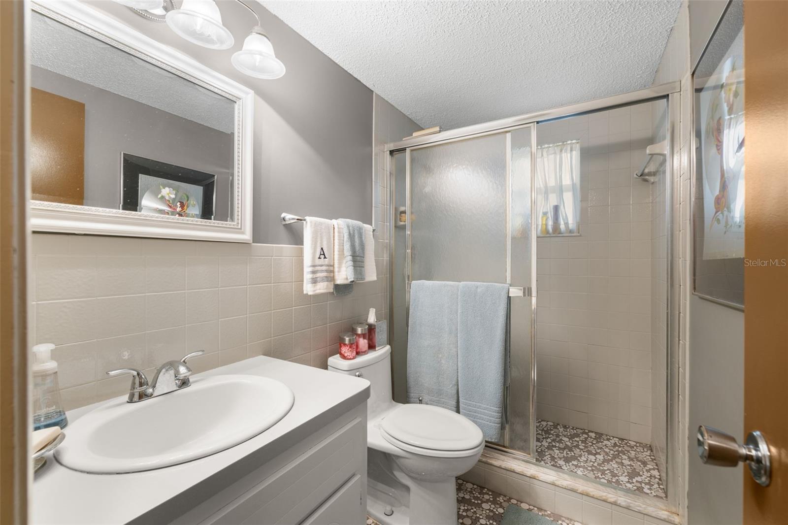 Image 21 of 28 For 6432 Juniper Road