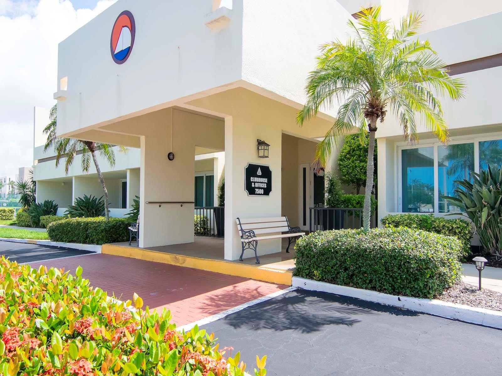 Image 26 of 39 For 7540 Bay Island Drive S 156