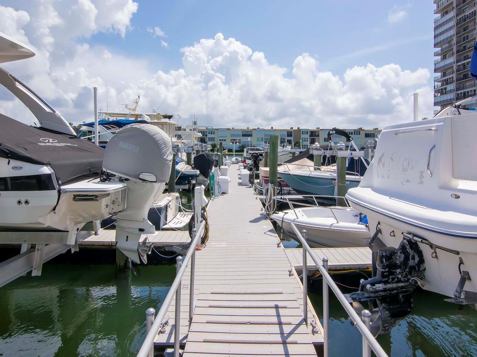 Image 30 of 39 For 7540 Bay Island Drive S 156