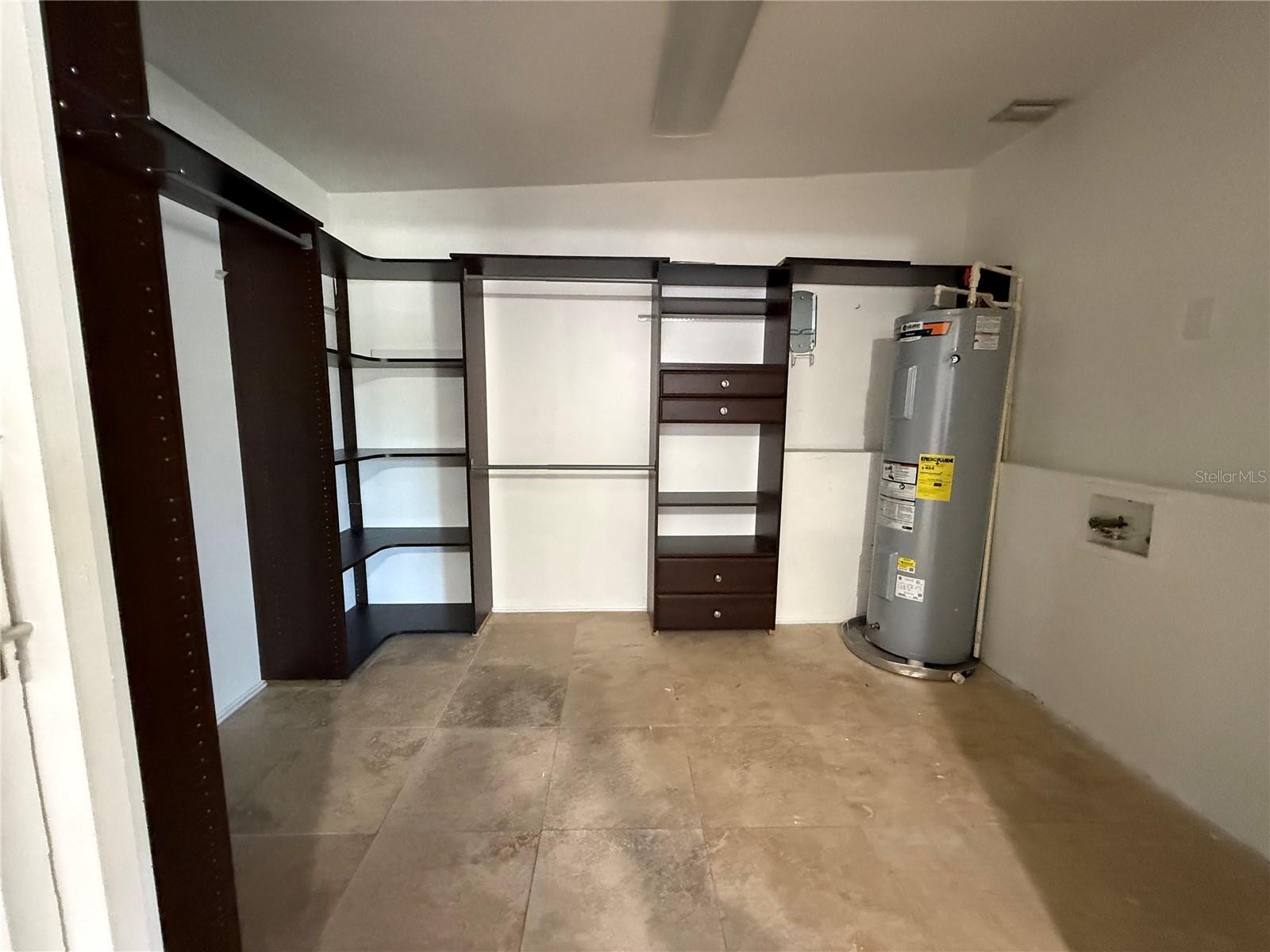 Image 12 of 14 For 4426 Bay Court Avenue