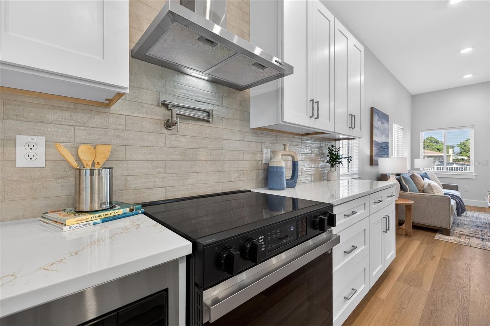 Image 13 of 47 For 2530 34th Avenue N