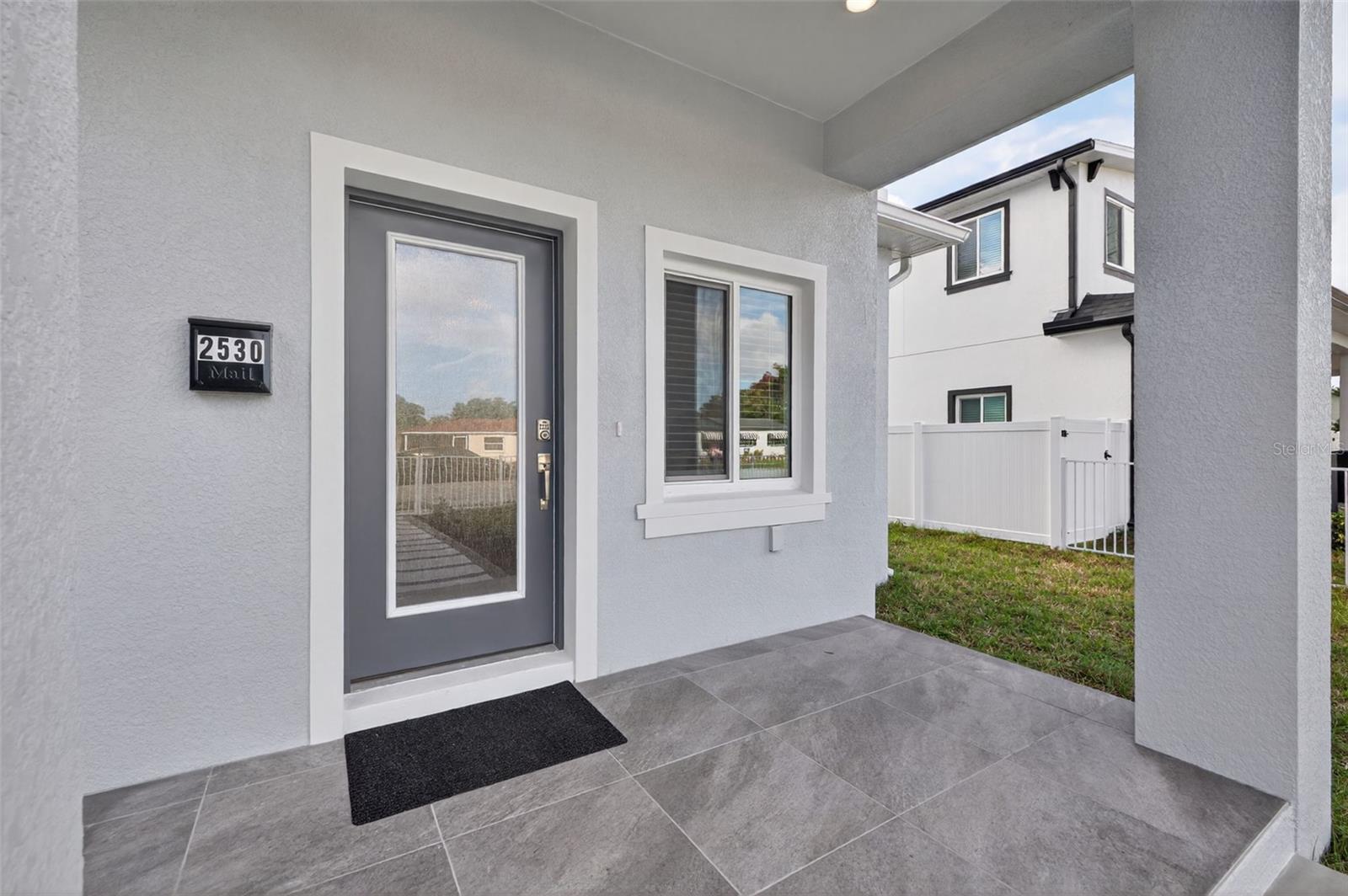 Image 2 of 47 For 2530 34th Avenue N