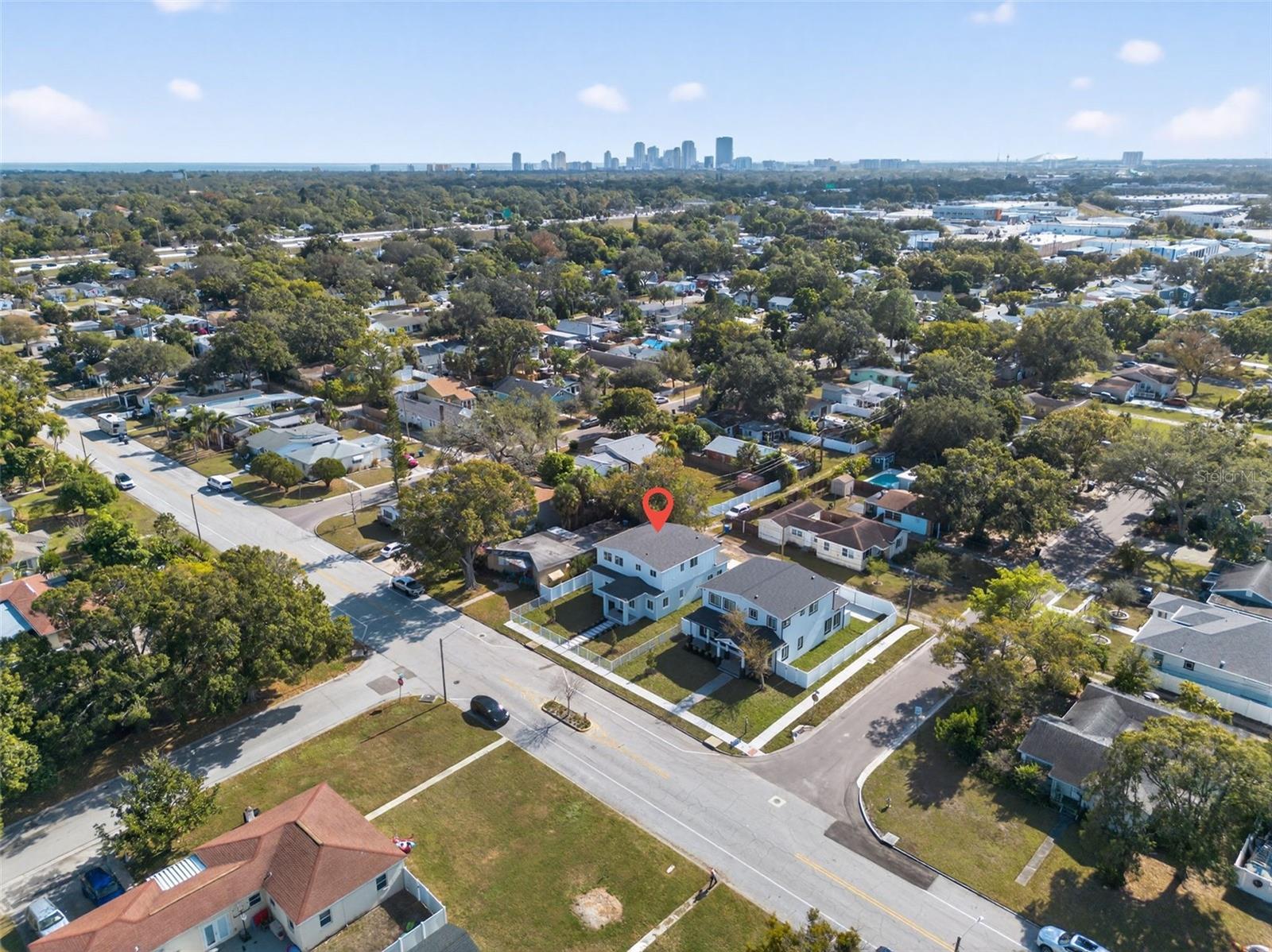 Image 43 of 47 For 2530 34th Avenue N