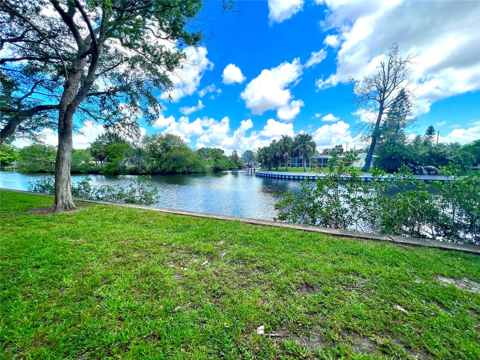 Image 15 of 23 For 9105 Tudor Drive F105