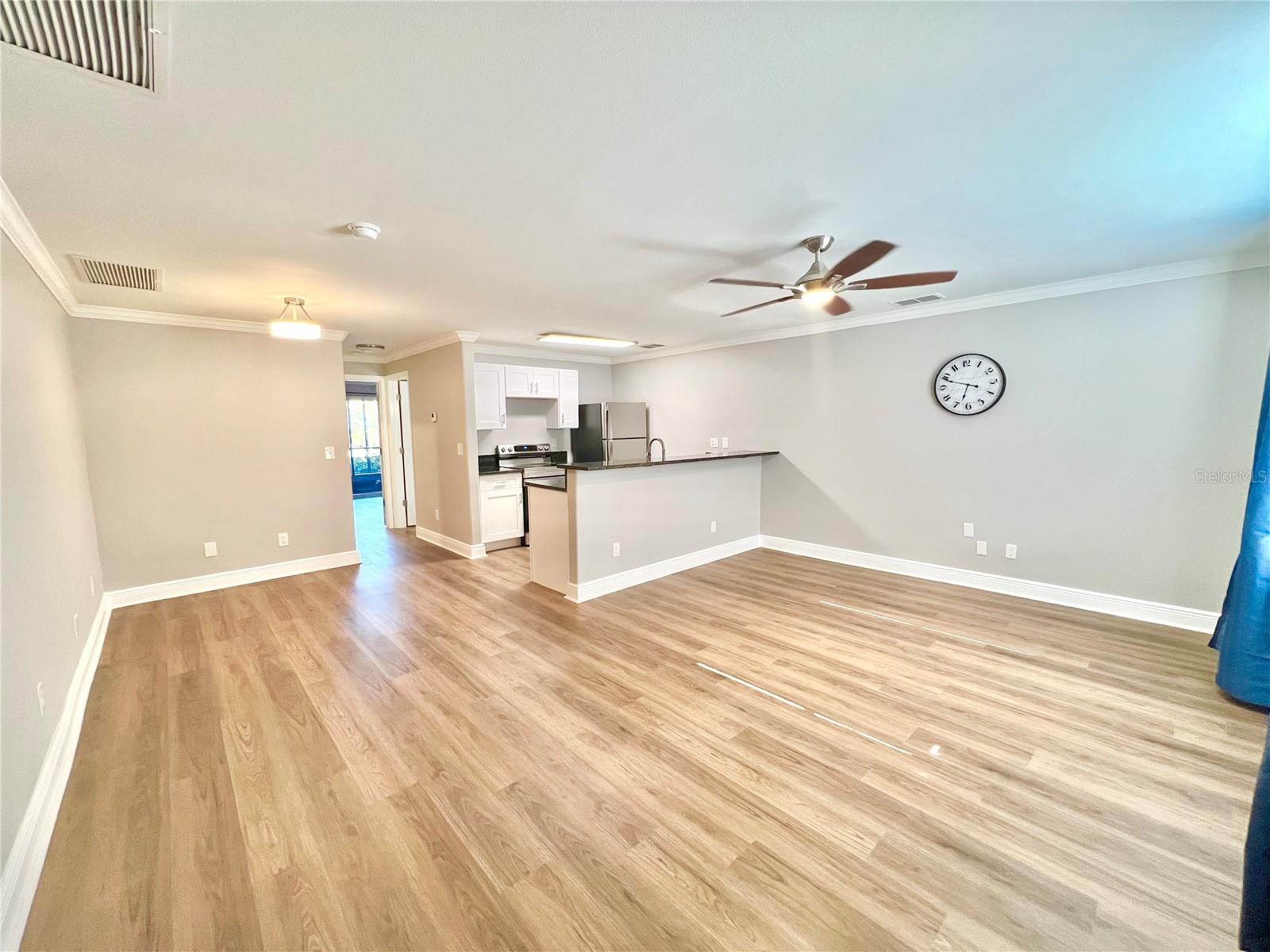 Image 3 of 23 For 9105 Tudor Drive F105