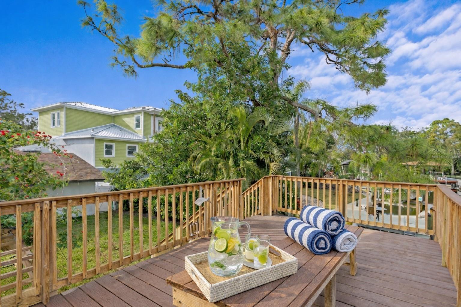 Image 32 of 41 For 2610 Dundee Street