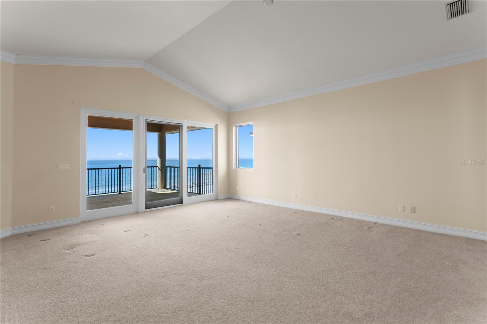 Image 14 of 30 For 9546 Gulf Boulevard