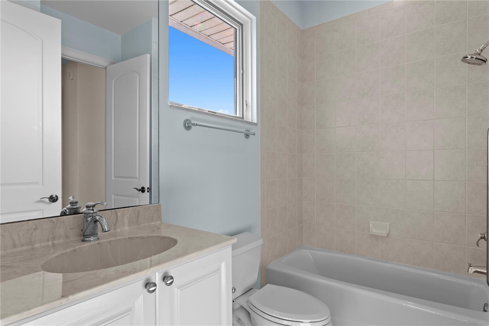 Image 25 of 30 For 9546 Gulf Boulevard