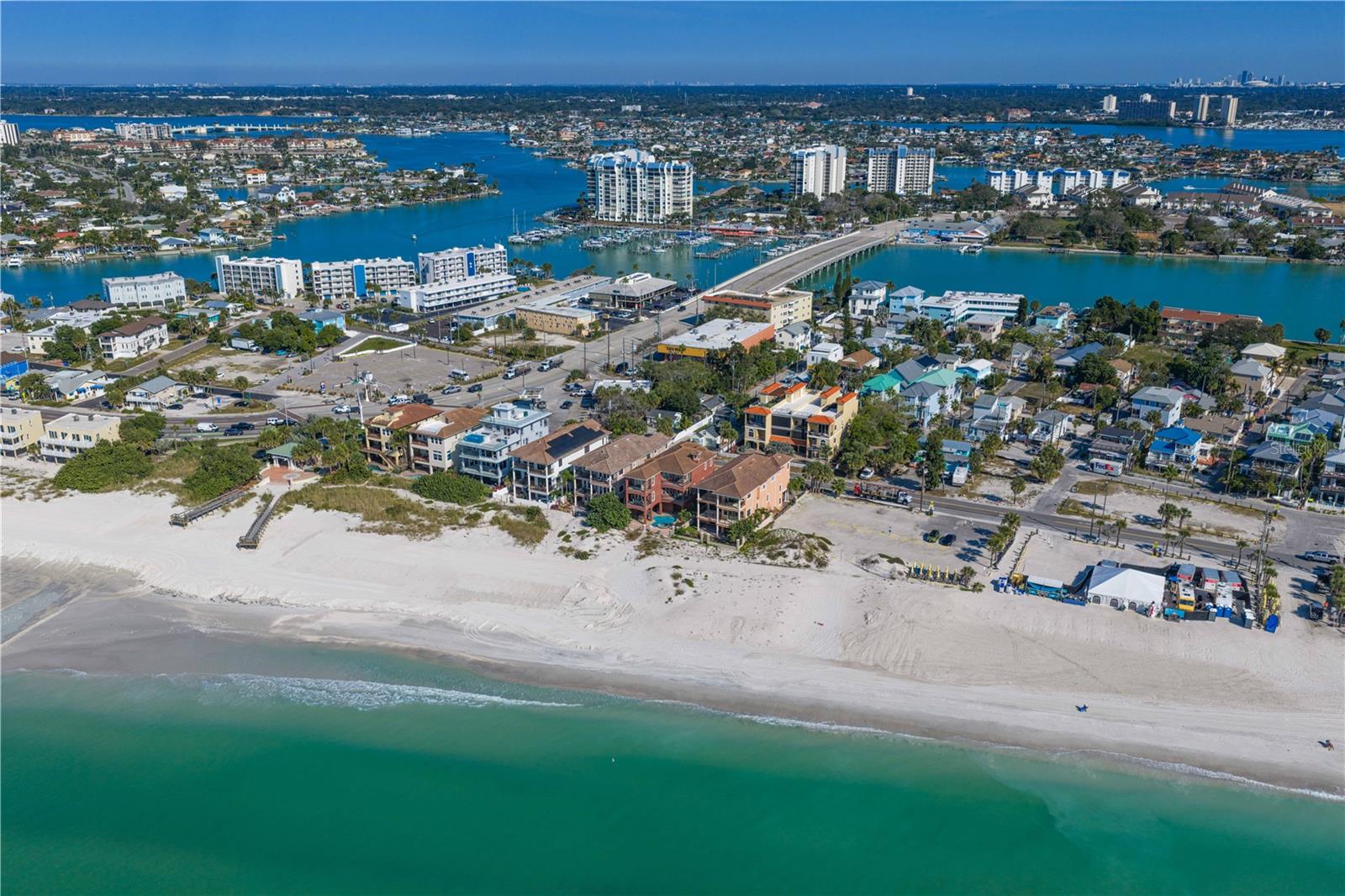 Image 29 of 30 For 9546 Gulf Boulevard