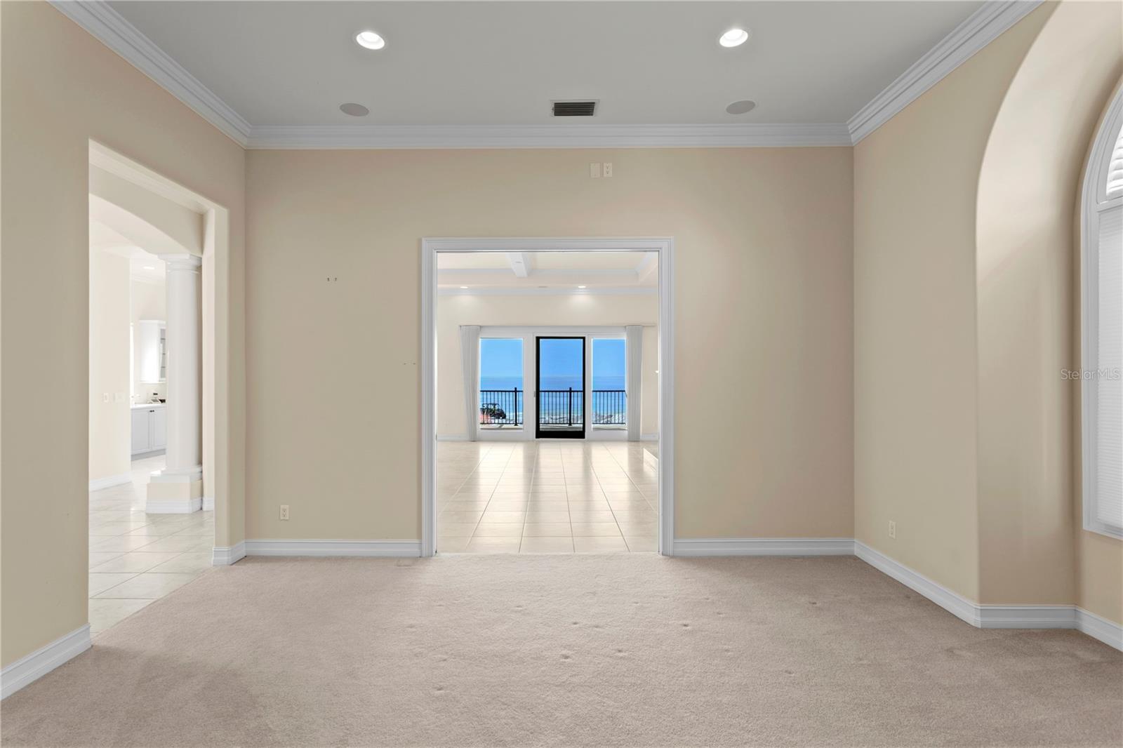 Image 7 of 30 For 9546 Gulf Boulevard