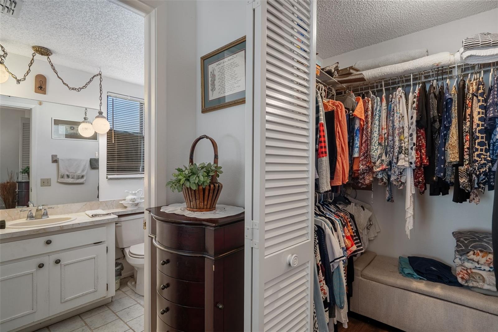 Image 15 of 27 For 7311 Edinburgh Way