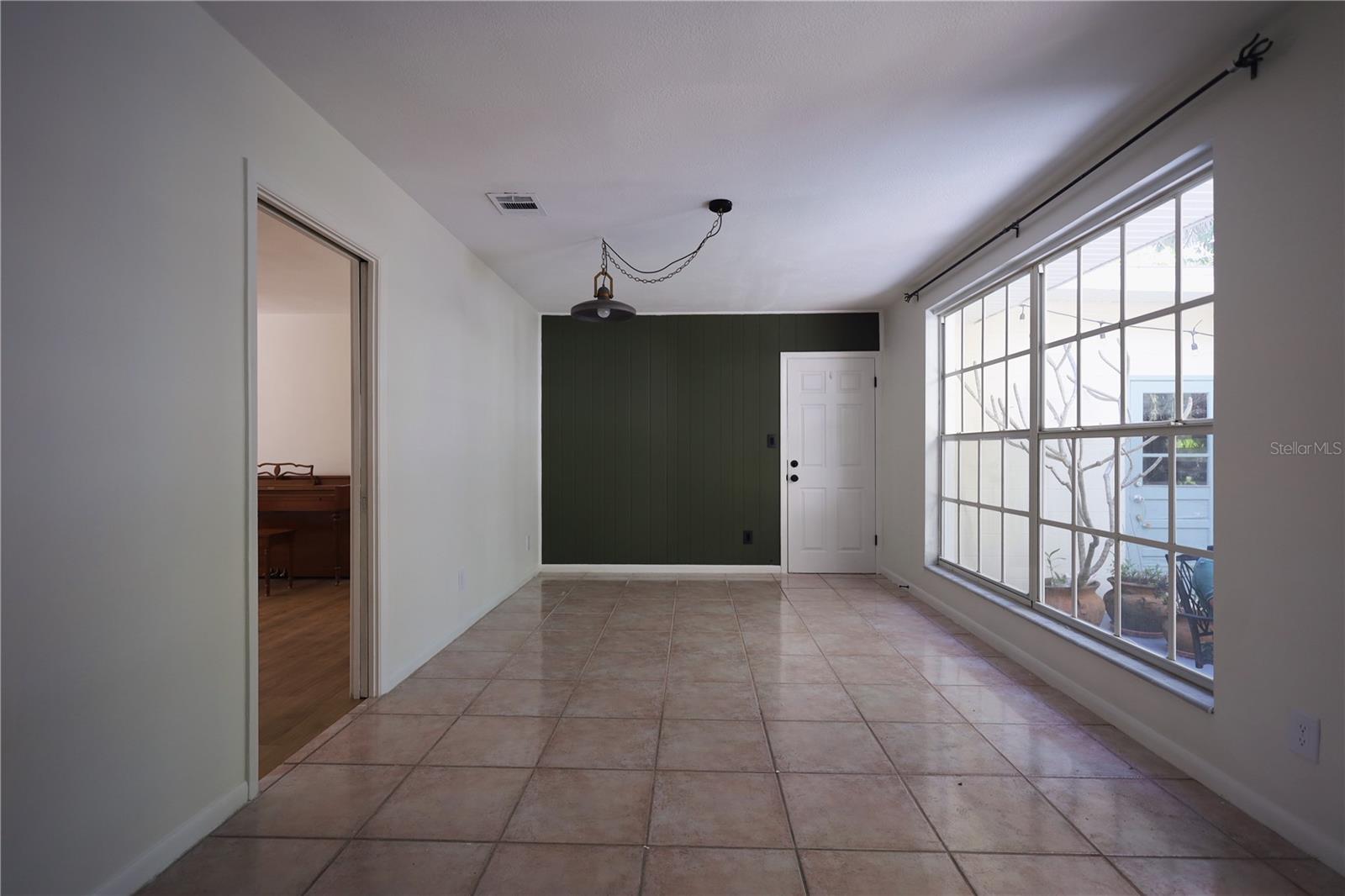 Image 13 of 40 For 4115 Platt Street