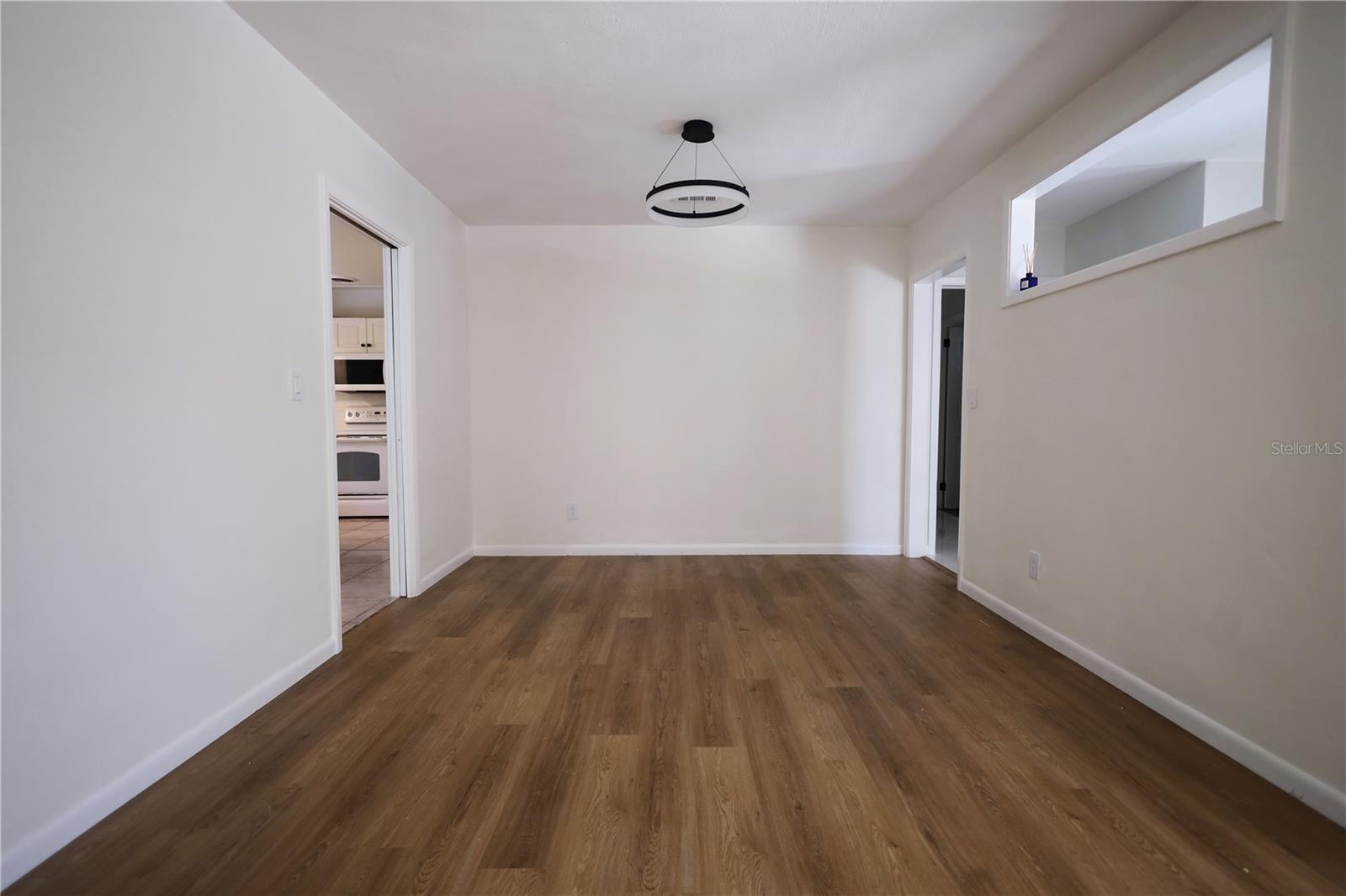 Image 8 of 40 For 4115 Platt Street