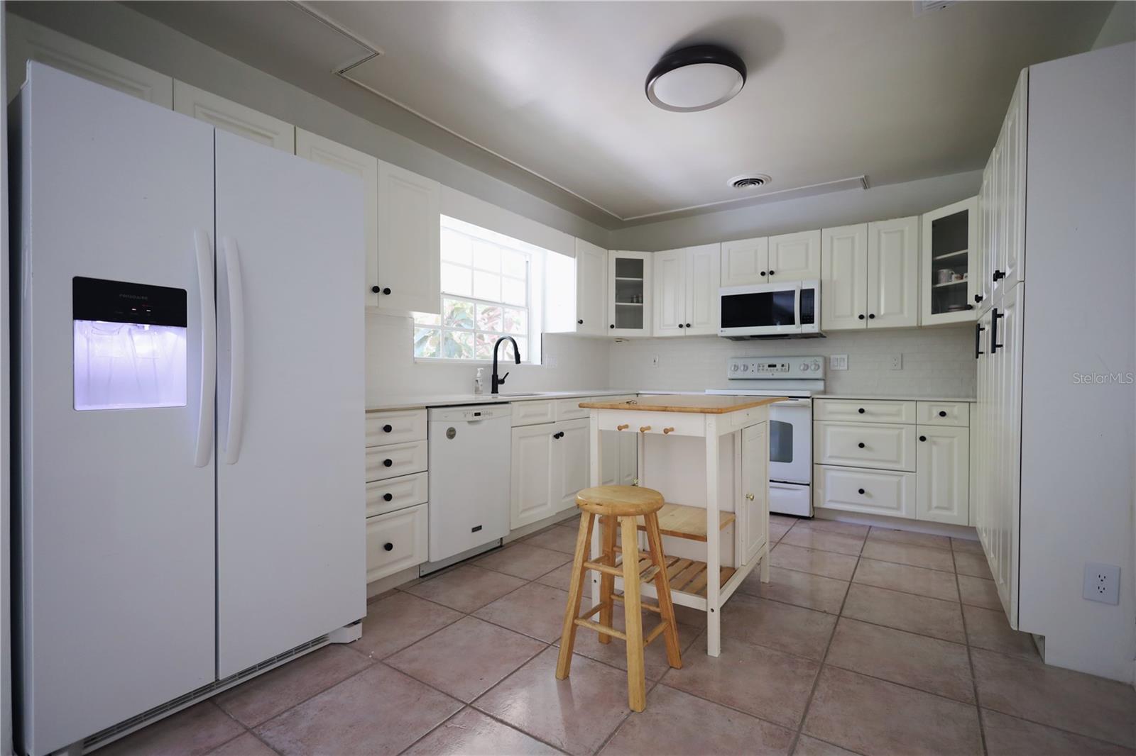 Image 9 of 40 For 4115 Platt Street