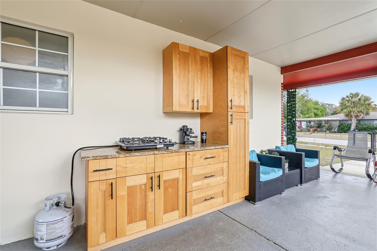 Image 47 of 53 For 9402 Newport Avenue