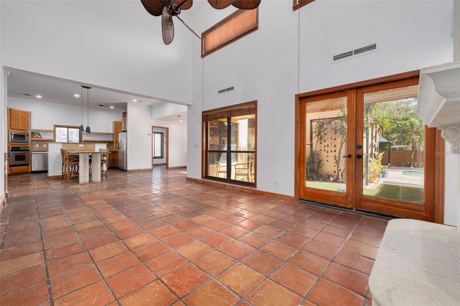 Image 10 of 65 For 201 Blanca Avenue