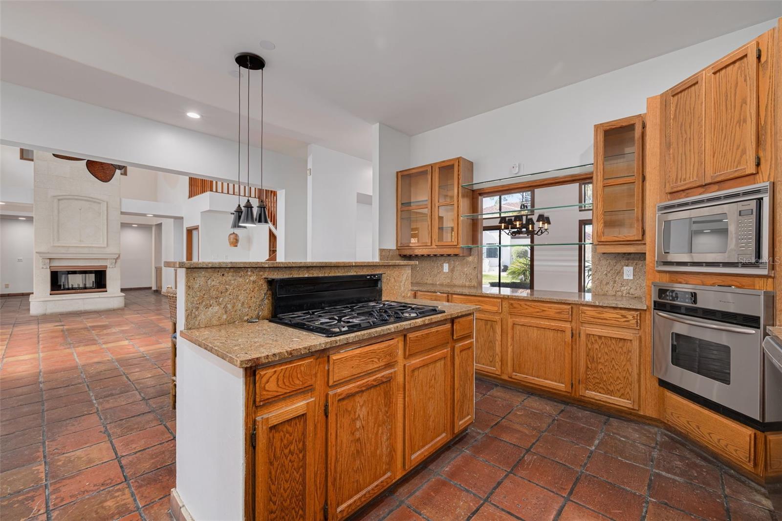 Image 13 of 65 For 201 Blanca Avenue