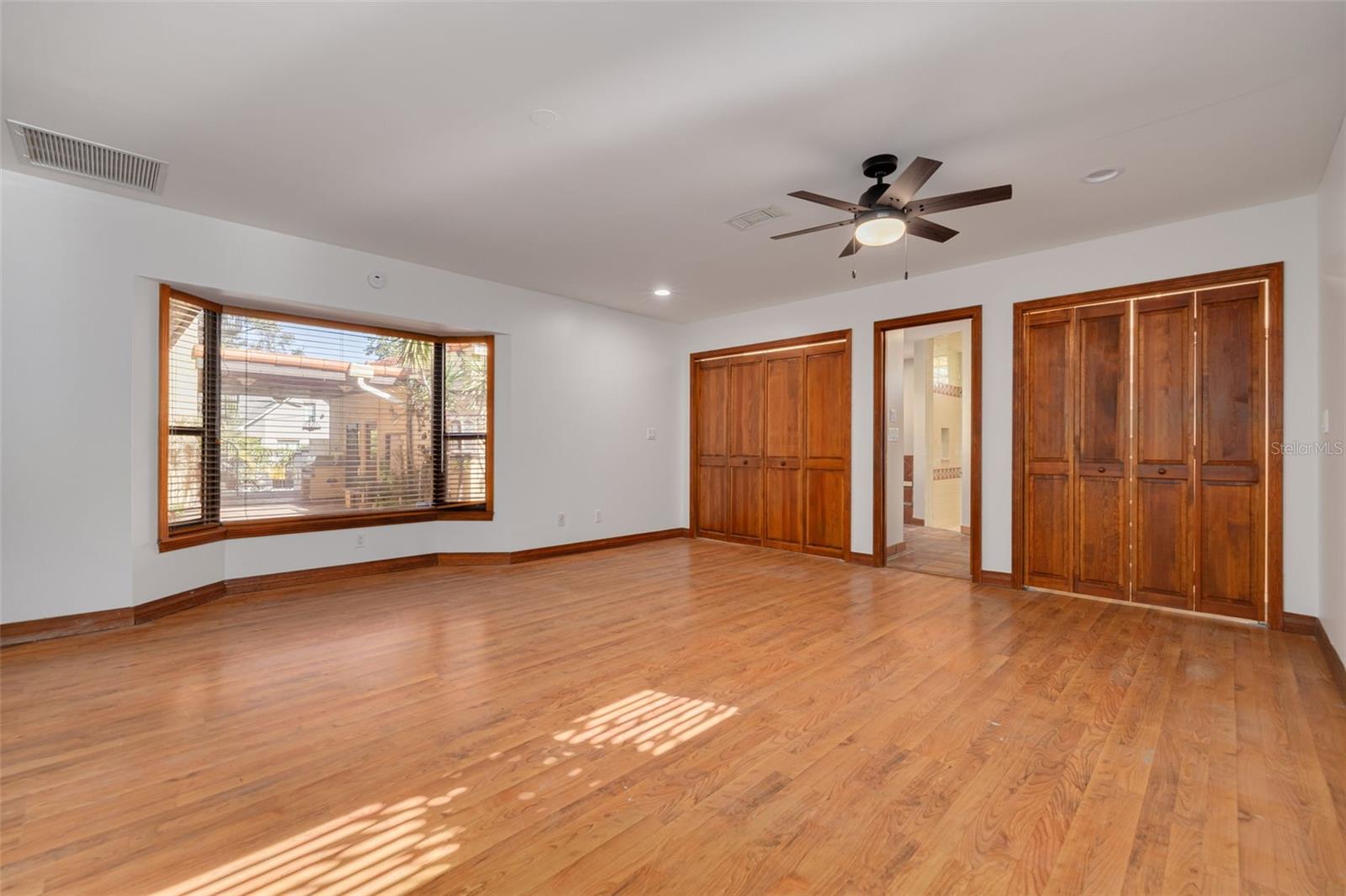 Image 33 of 65 For 201 Blanca Avenue