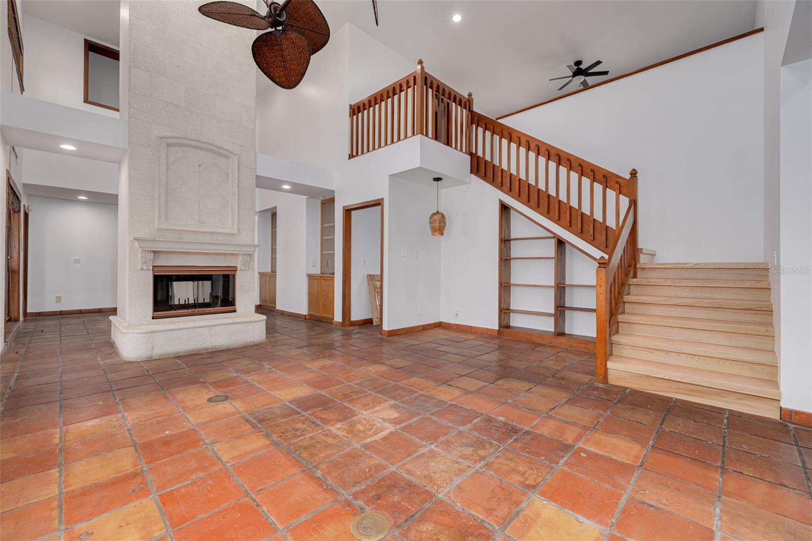 Image 8 of 65 For 201 Blanca Avenue