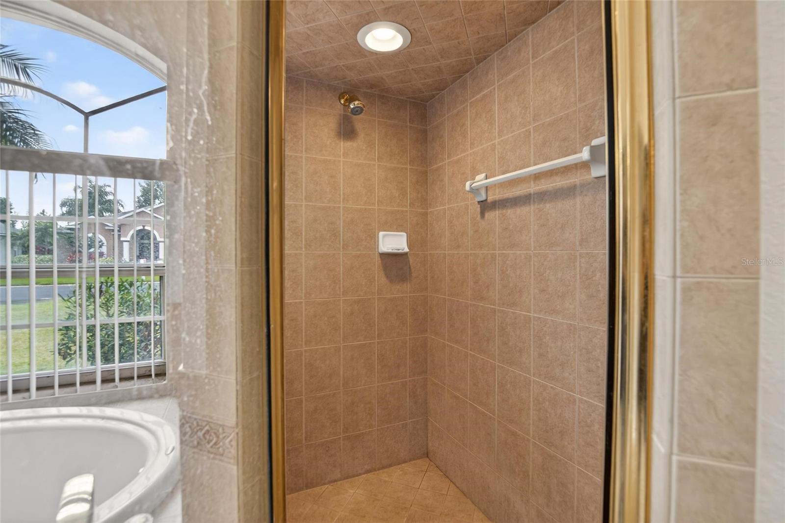 Image 27 of 88 For 258 Terranova Boulevard