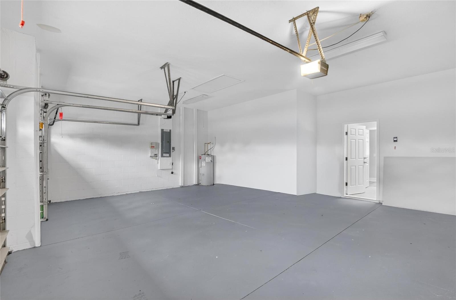 Image 46 of 88 For 258 Terranova Boulevard