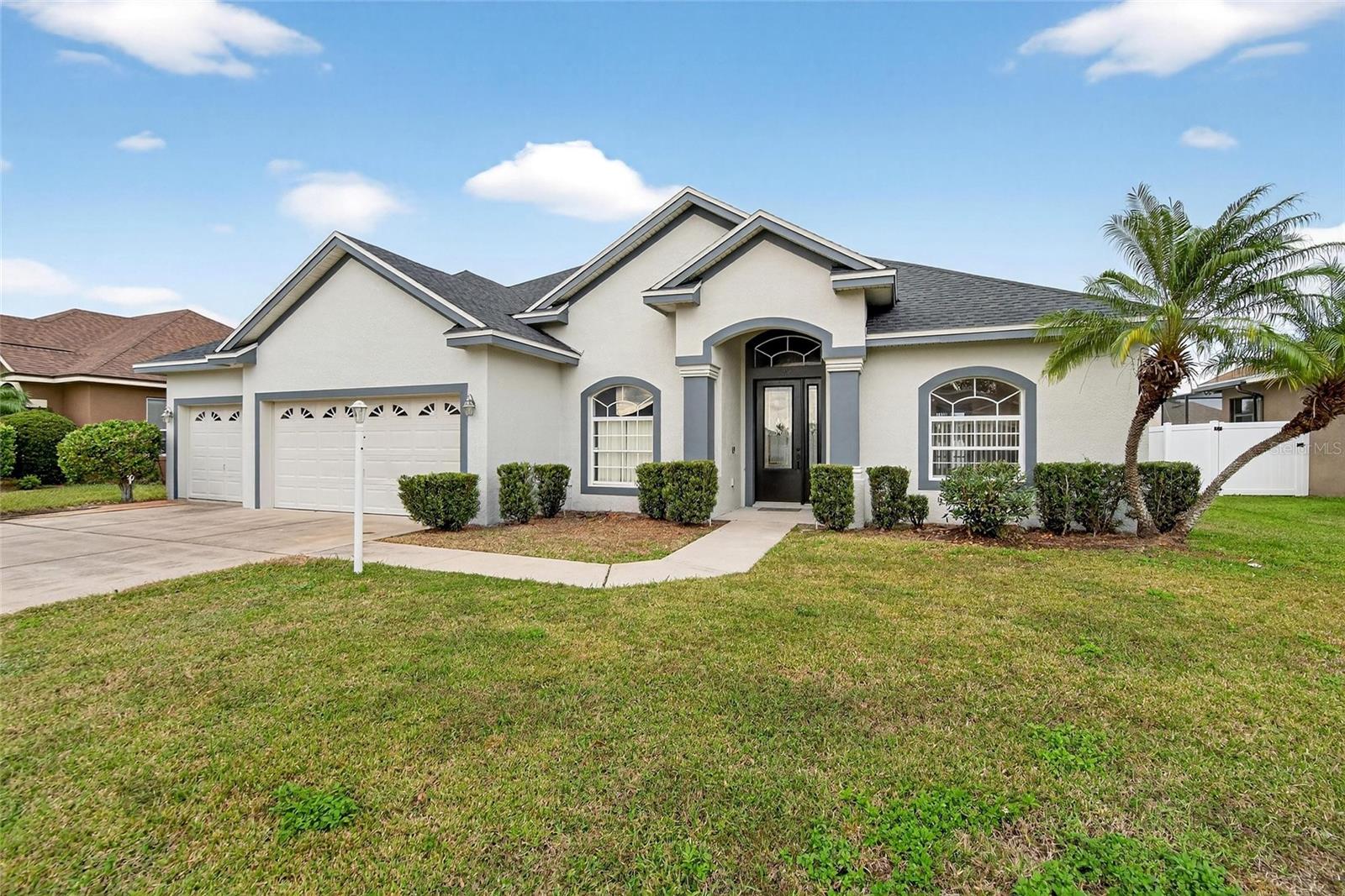 Image 6 of 88 For 258 Terranova Boulevard