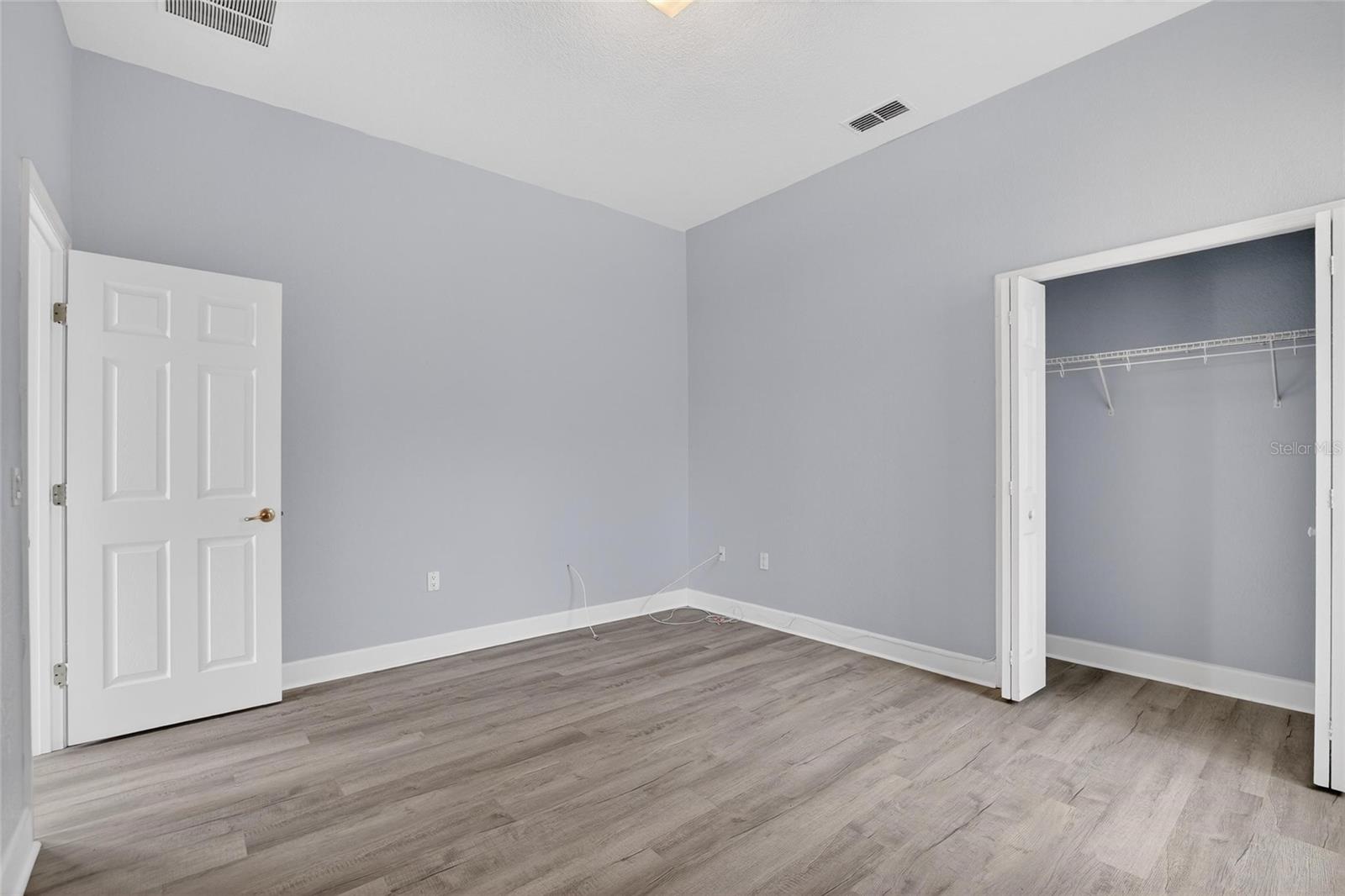 Image 62 of 88 For 258 Terranova Boulevard