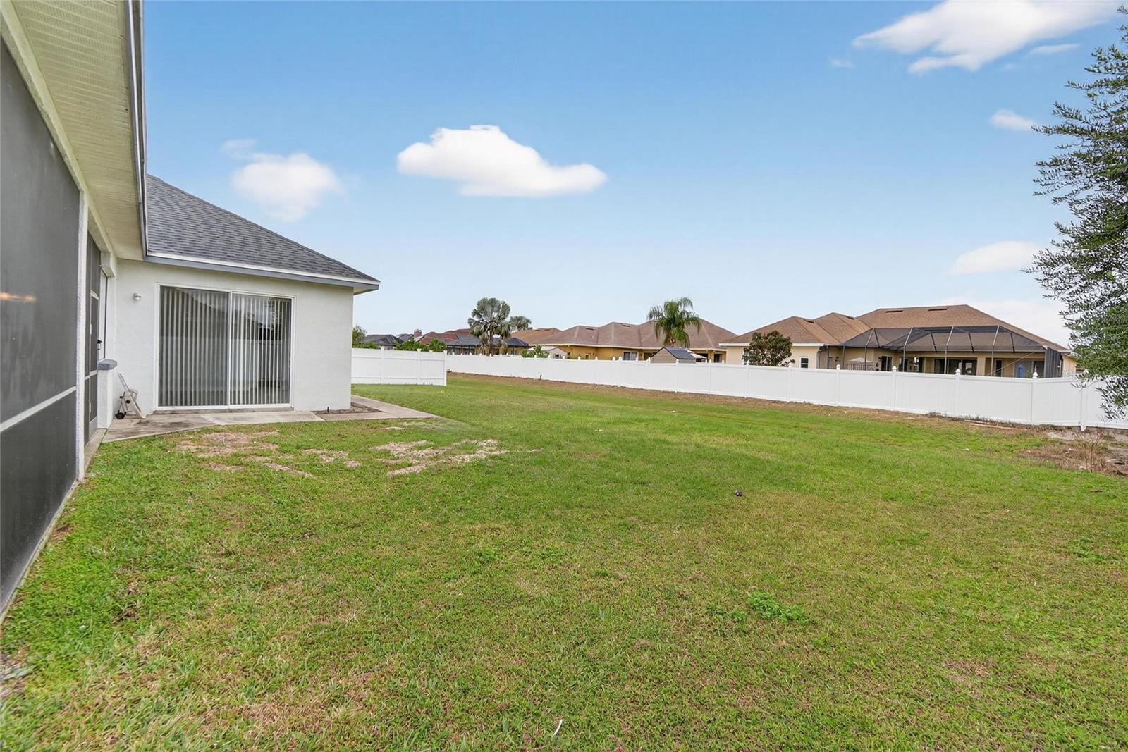 Image 76 of 88 For 258 Terranova Boulevard