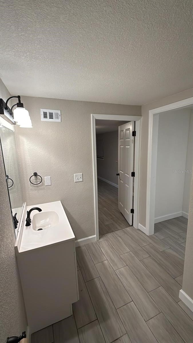 Image 4 of 13 For 1824 Tahitian Sunrise Drive