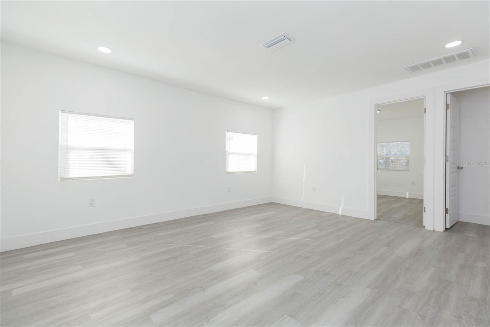 Image 5 of 29 For 8102 14th  