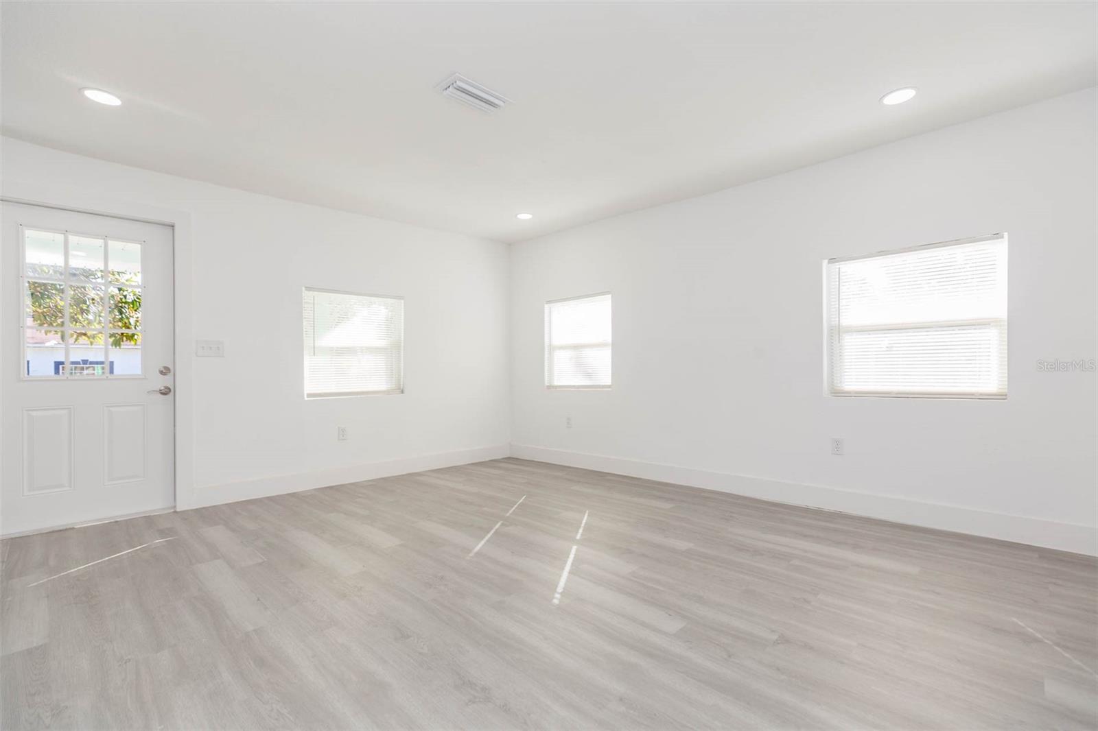 Image 8 of 29 For 8102 14th  