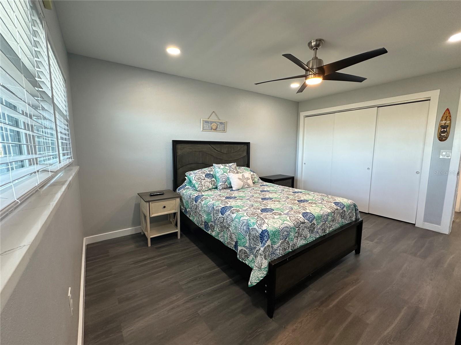 Image 11 of 25 For 300 64th Avenue 318