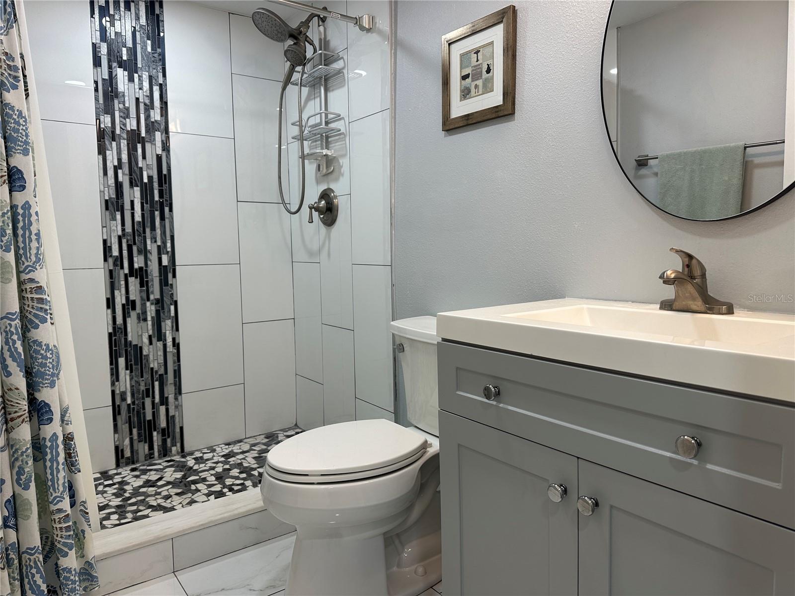 Image 8 of 25 For 300 64th Avenue 318