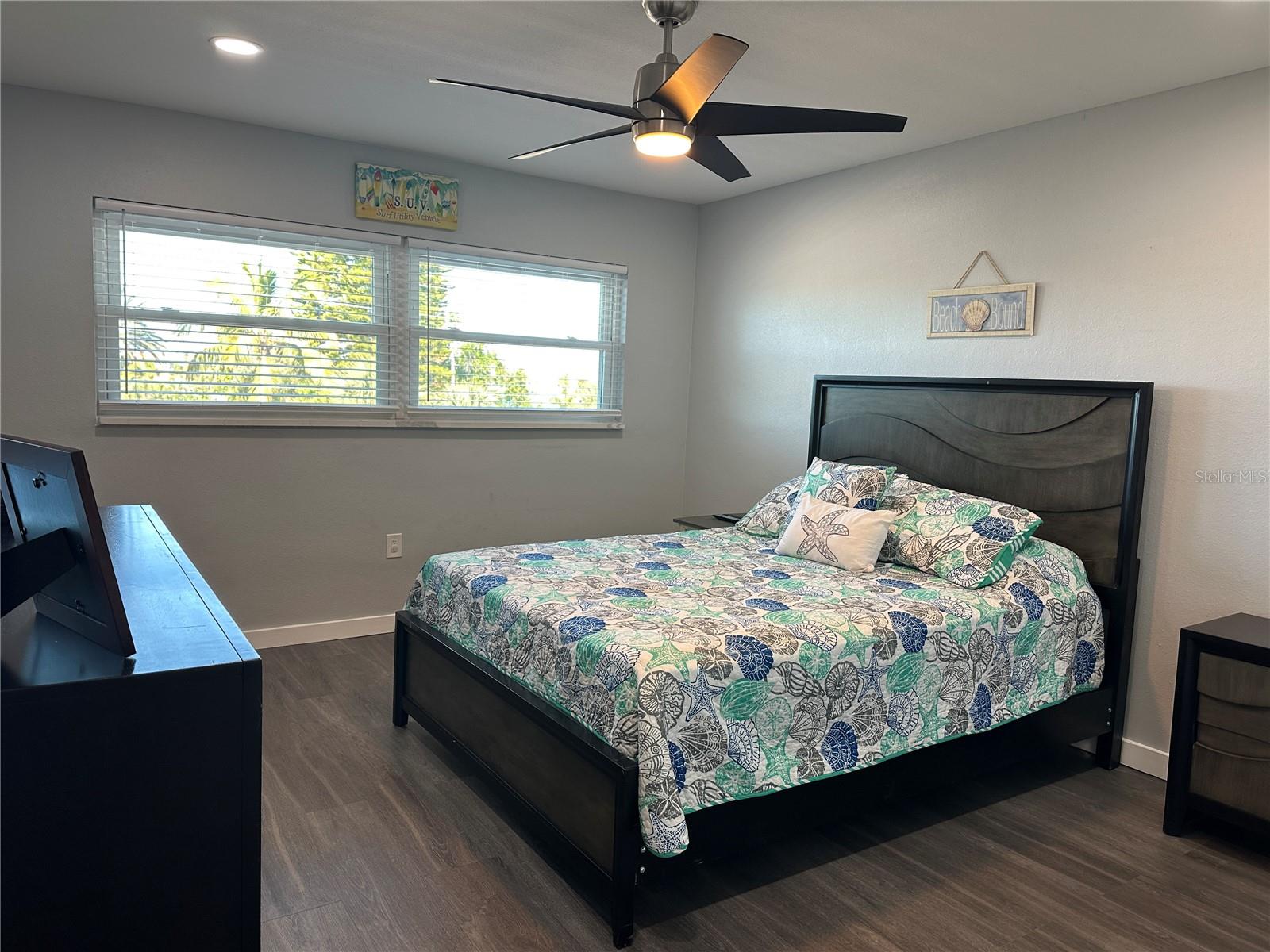 Image 9 of 25 For 300 64th Avenue 318