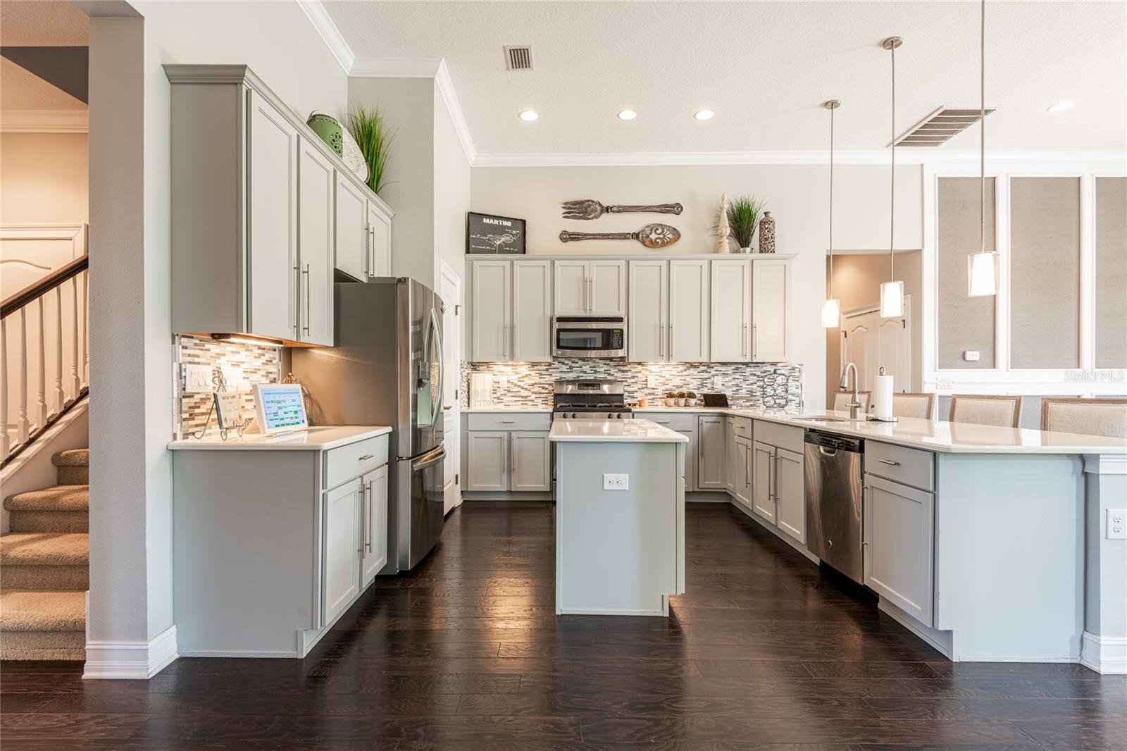 Image 6 of 69 For 6615 Current Drive