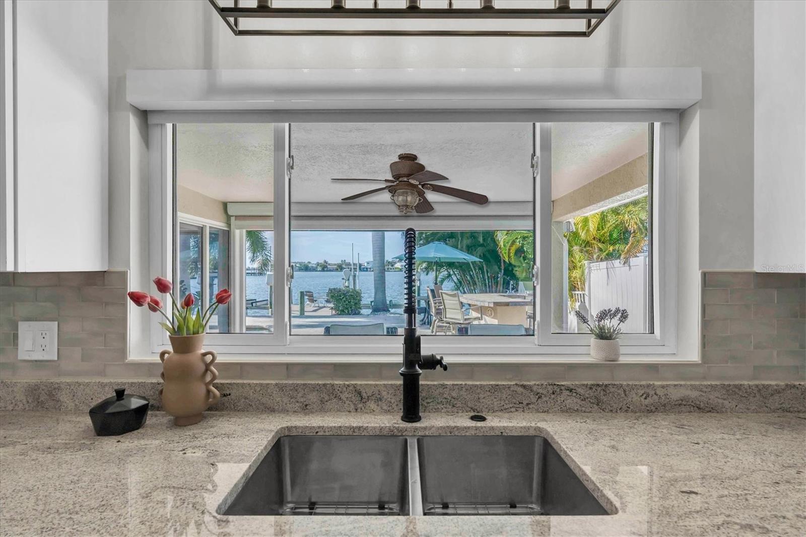 Image 17 of 37 For 17352 Kennedy Drive