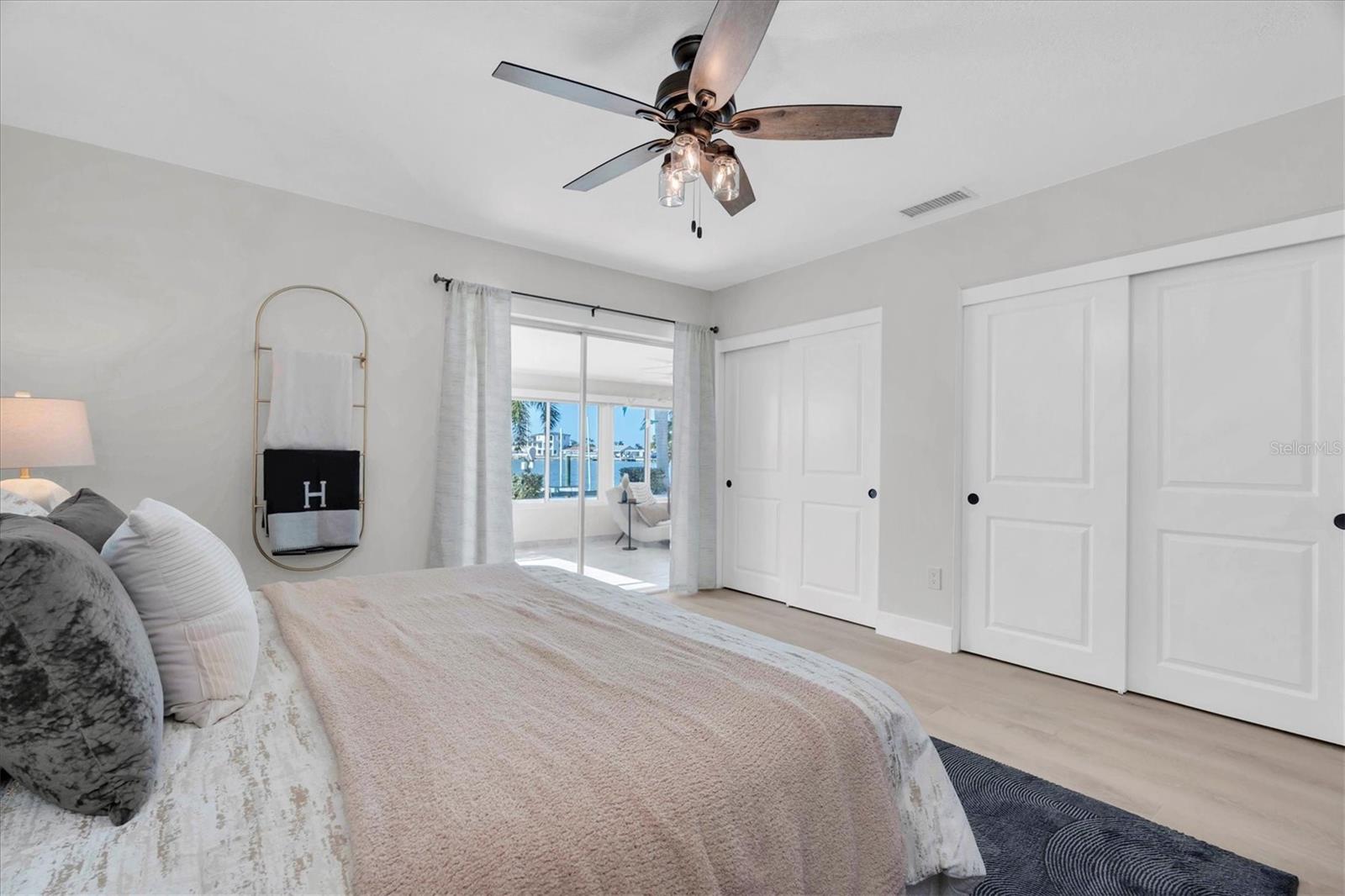 Image 20 of 37 For 17352 Kennedy Drive