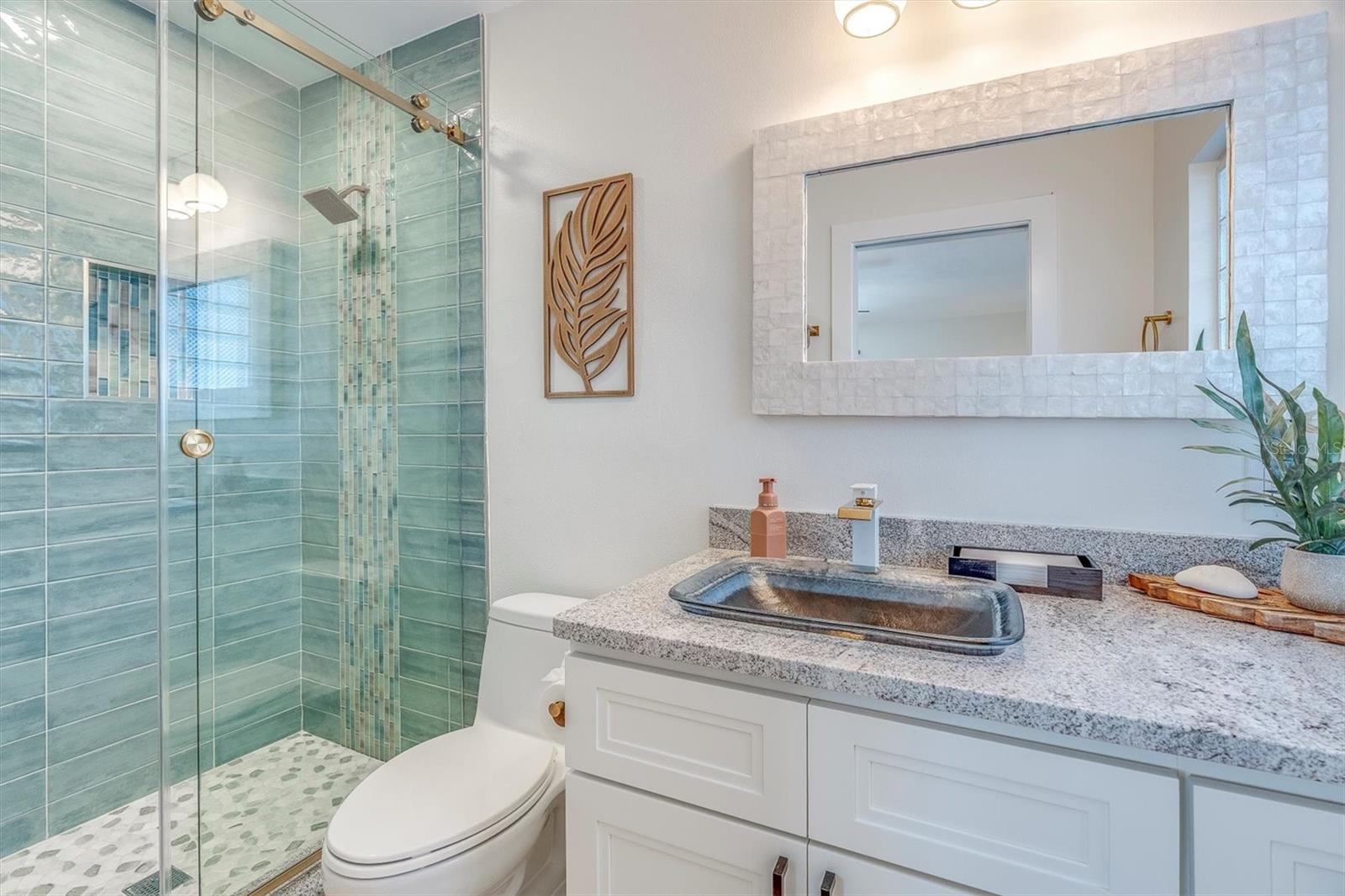 Image 22 of 37 For 17352 Kennedy Drive