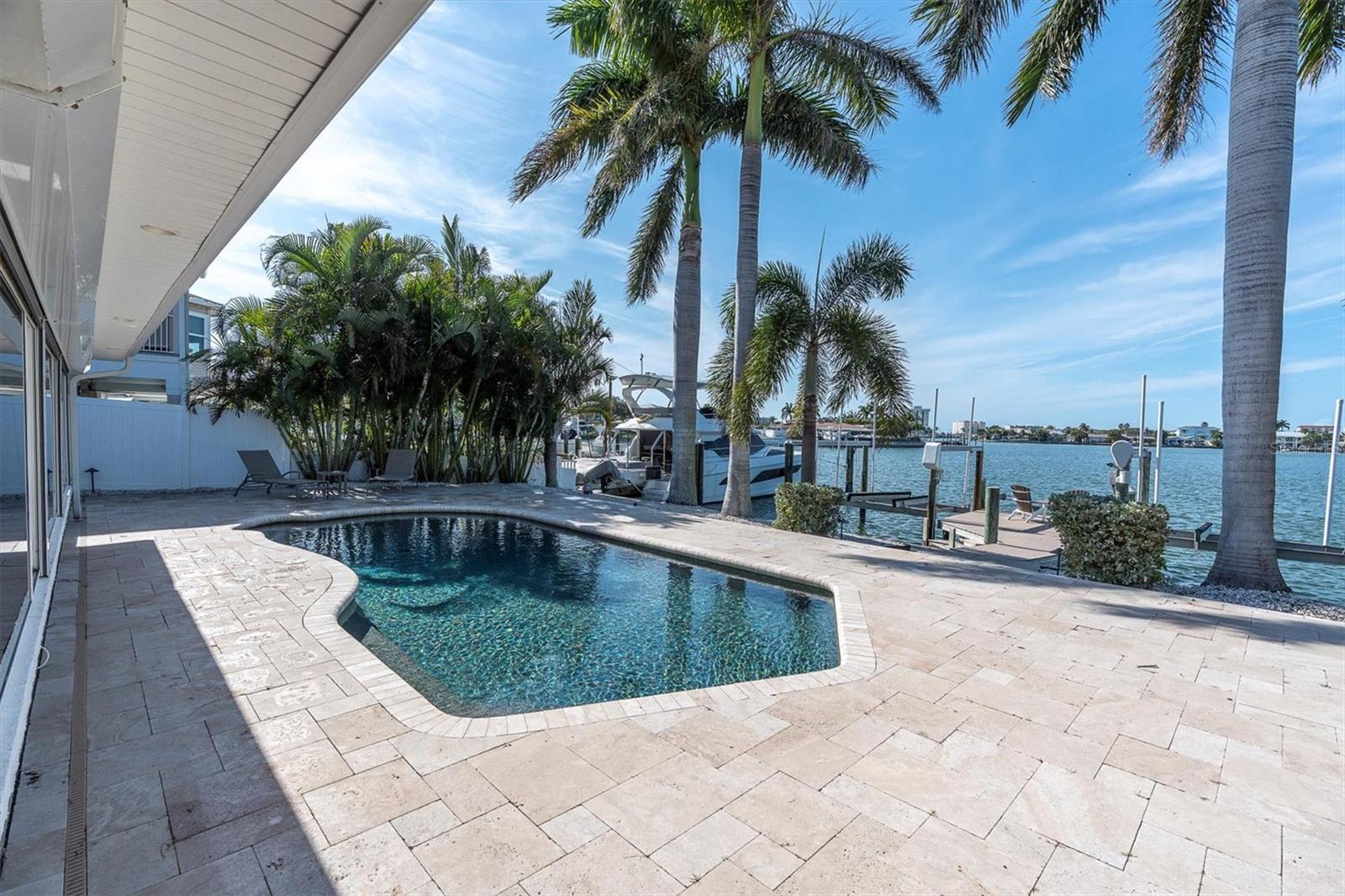 Image 31 of 37 For 17352 Kennedy Drive