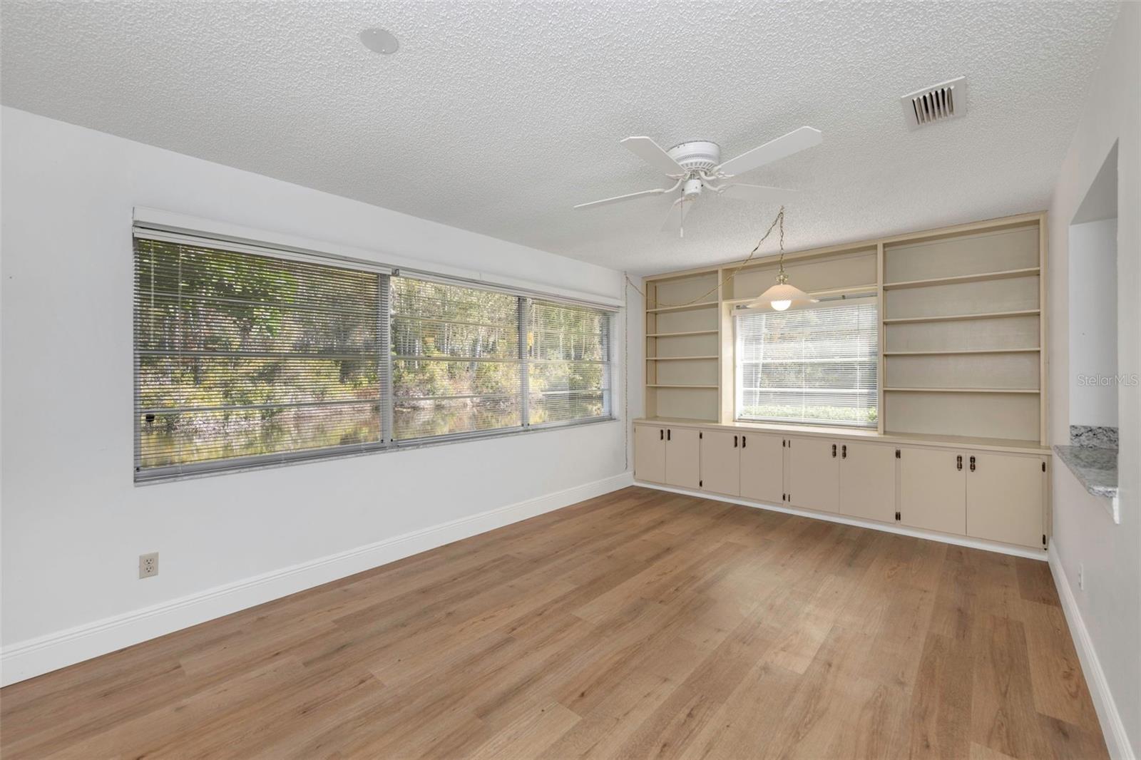 Image 8 of 21 For 2024 Heathfield Circle 155