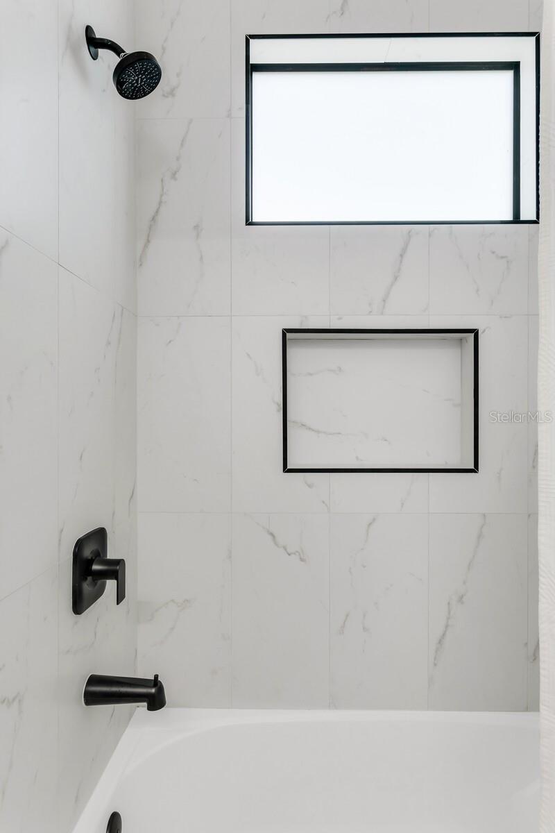 Image 22 of 33 For 7016 Mascotte Street